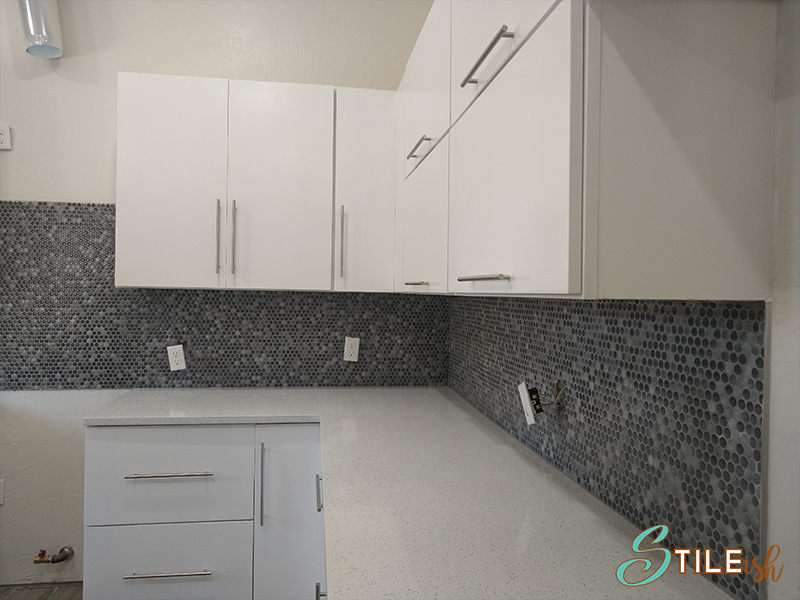 grey backsplash