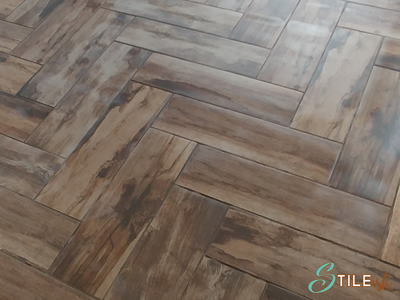 Herringbone p. wood look tile